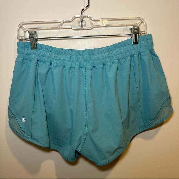 Lululemon Hotty Hot Short II *2.5” in Eton Blue Size 12 - Picture 7 of 13